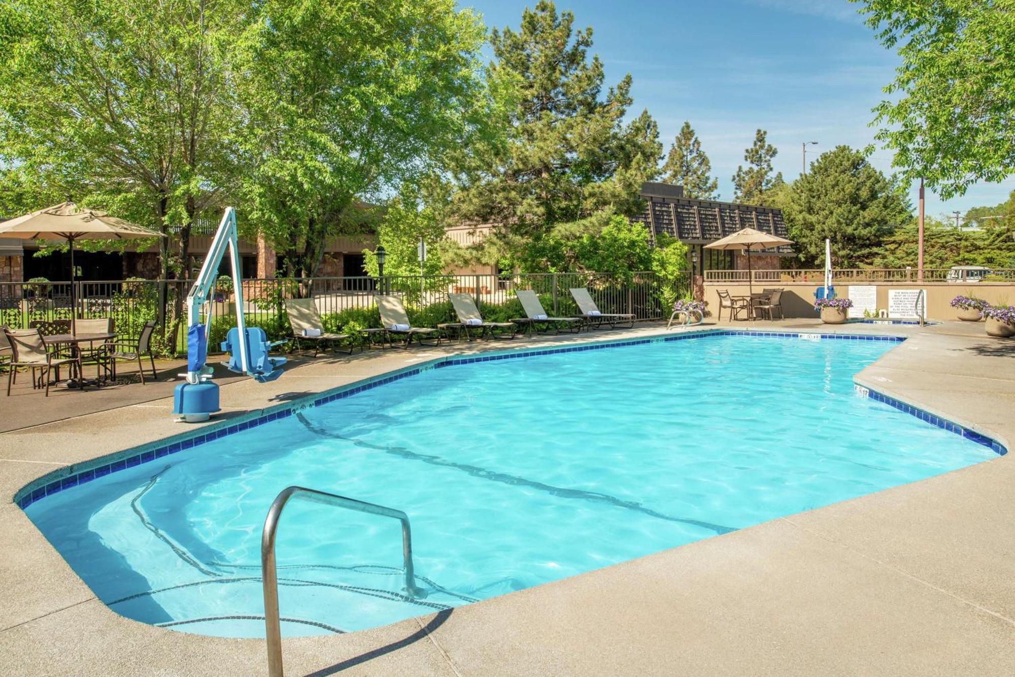 Doubletree By Hilton Missoula Edgewater Hotel Luaran gambar